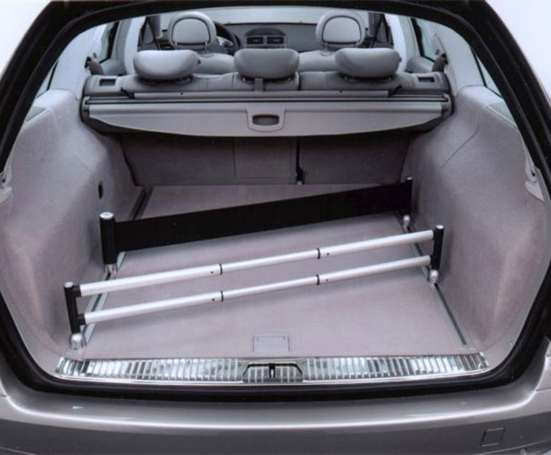 swindon airport services boot space